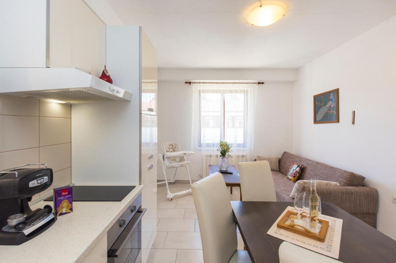 Apartmani Xenia&Desiderio Buzet Bagian luar foto