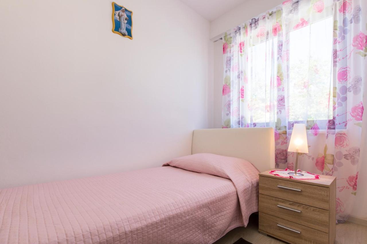 Apartmani Xenia&Desiderio Buzet Bagian luar foto