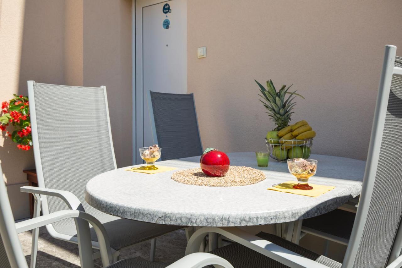 Apartmani Xenia&Desiderio Buzet Bagian luar foto