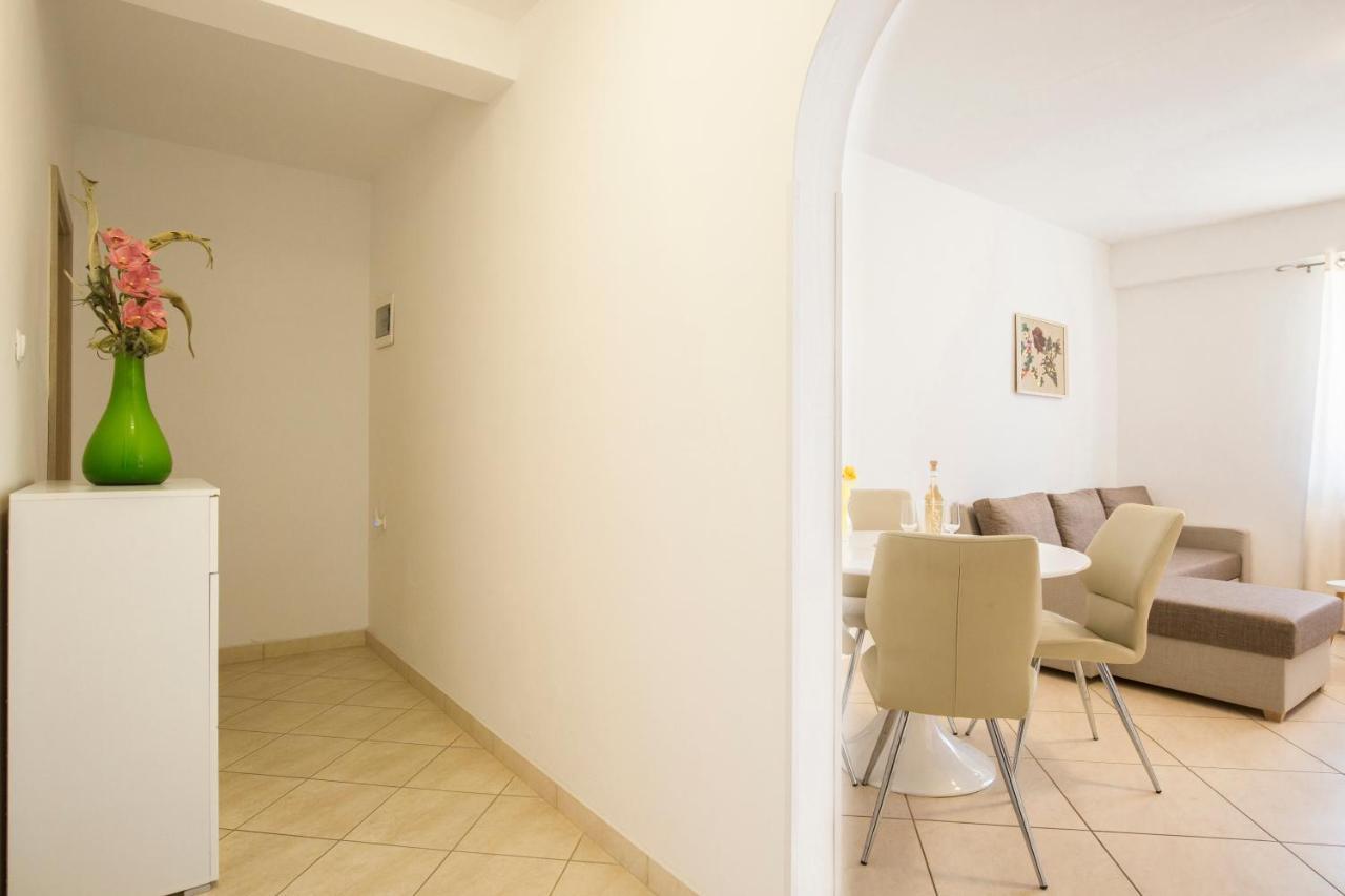 Apartmani Xenia&Desiderio Buzet Bagian luar foto