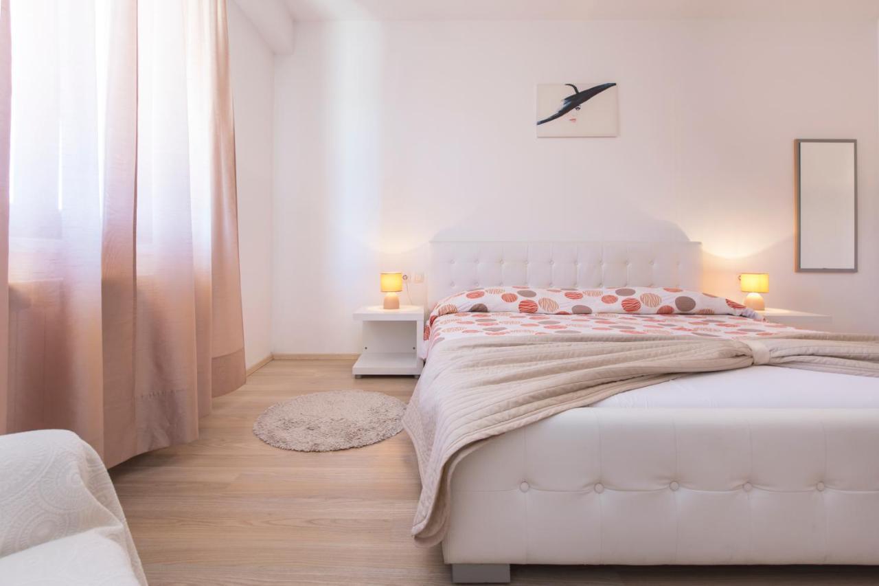 Apartmani Xenia&Desiderio Buzet Bagian luar foto
